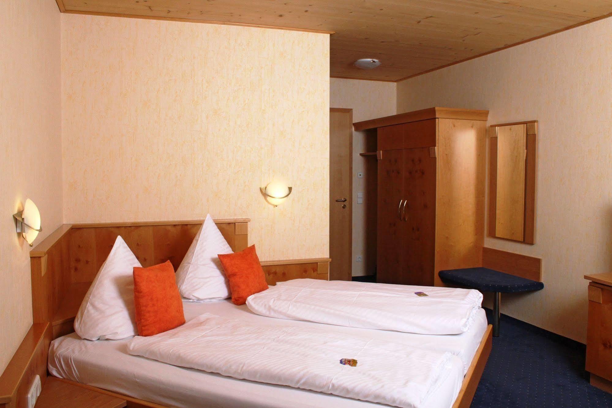 Hotel Waldblick Schenkenzell Extérieur photo