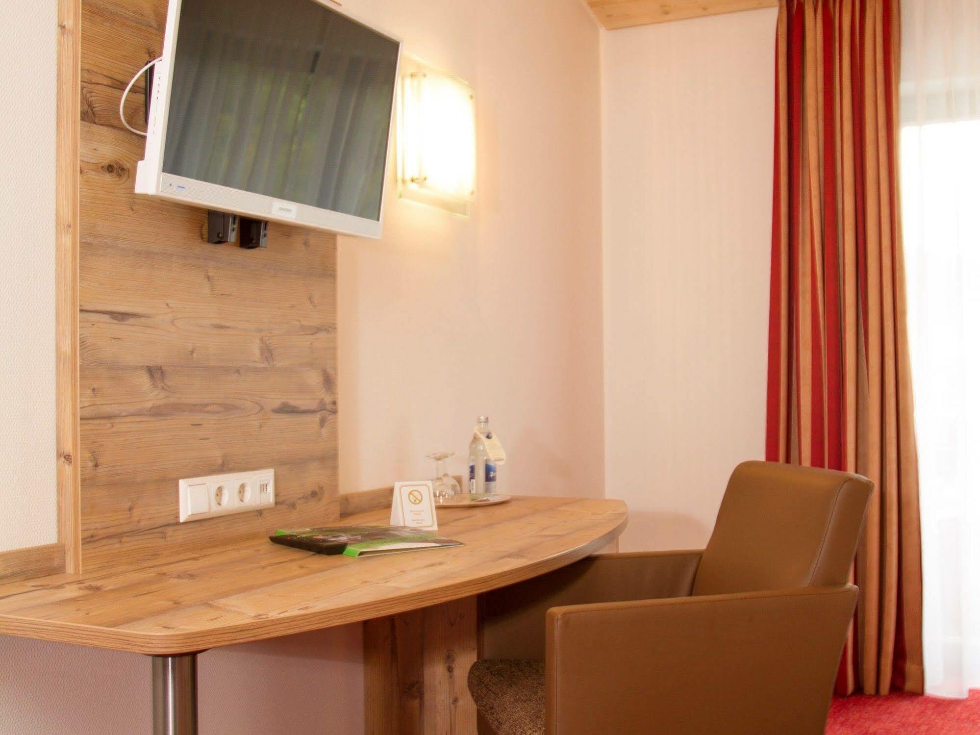 Hotel Waldblick Schenkenzell Extérieur photo